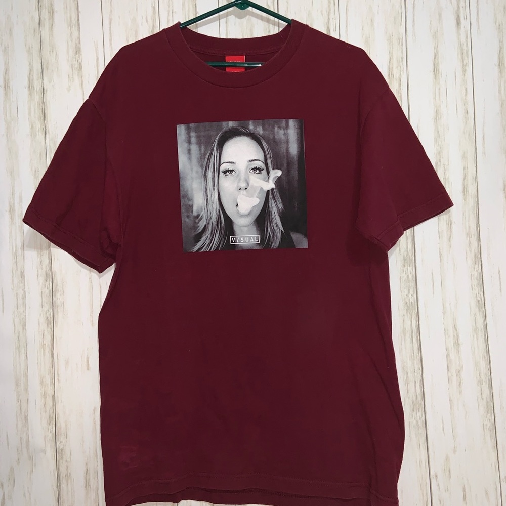 Visual tee shirt